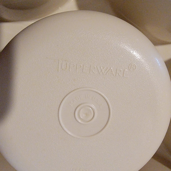 Vintage Tupperware 6-section Vegetable Tray‎ & Dip Bowl - Picture 4 of 9